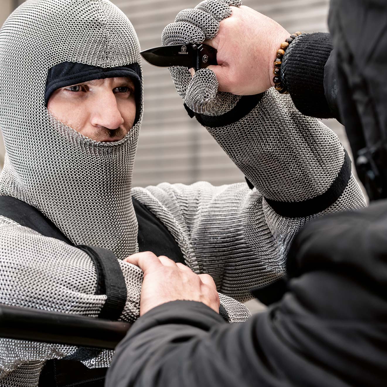 How Slash-Resistant Clothing Works: The Science Behind the Protection